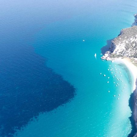 Casa Vacanza Gelsomino 卡拉古诺内 外观 照片