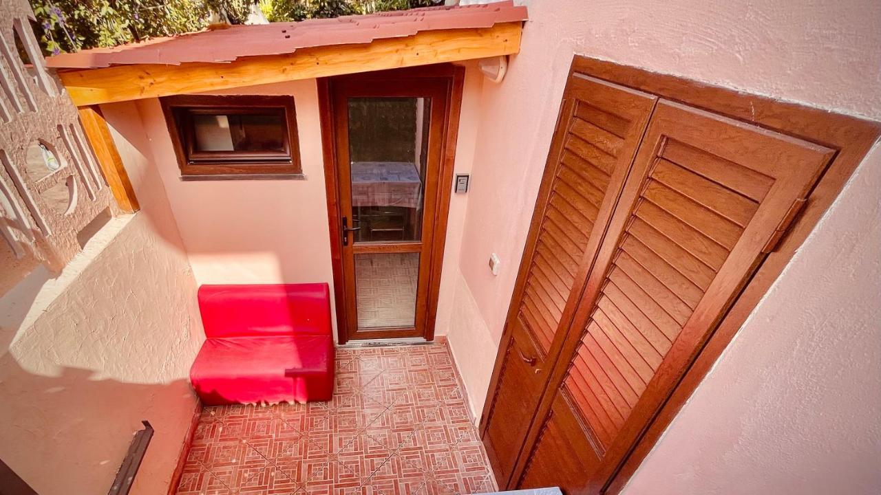 Casa Vacanza Gelsomino 卡拉古诺内 外观 照片
