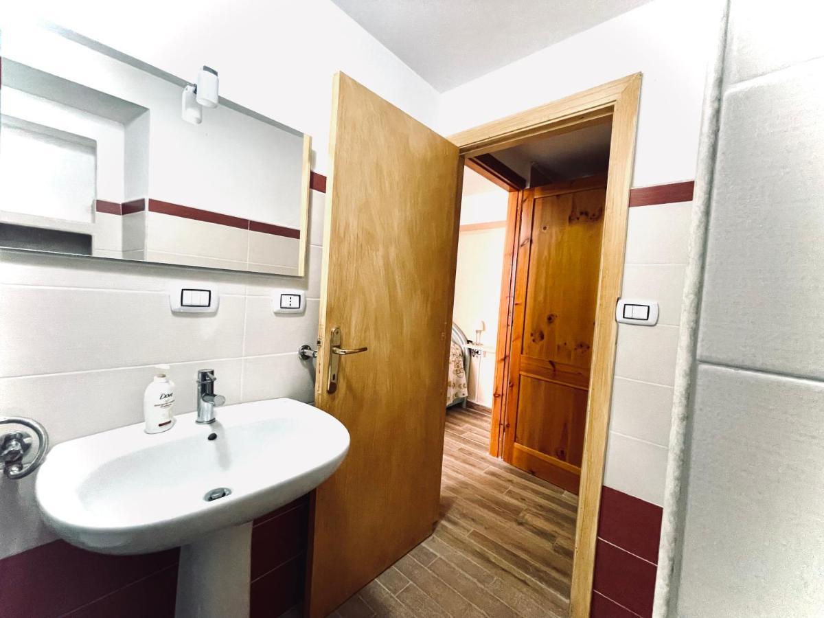 Casa Vacanza Gelsomino 卡拉古诺内 外观 照片